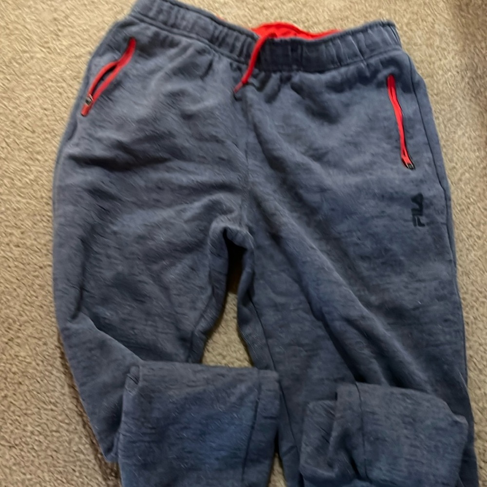 Fila size large